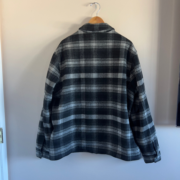 Alpine Design | Black Gray Plaid Jacket - Picture 5 of 7